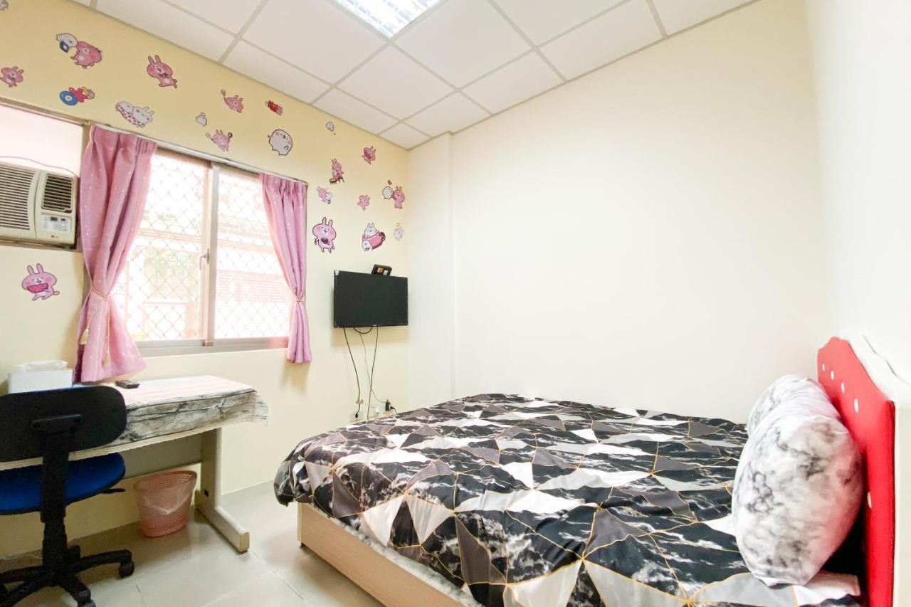 Tainan Da Ren Ju Apartment Екстериор снимка